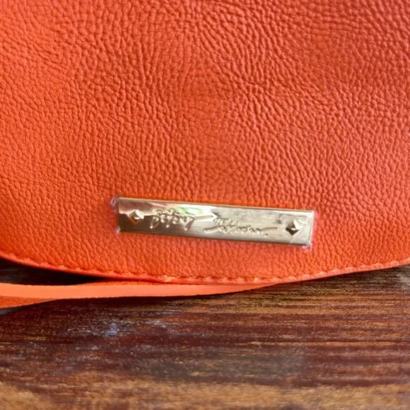 •SOLD•|Betsey Johnson| Cute NWT Halloween Pumpkin Trendy Crossbody Bag Purse NEW - Picture 9 of 9